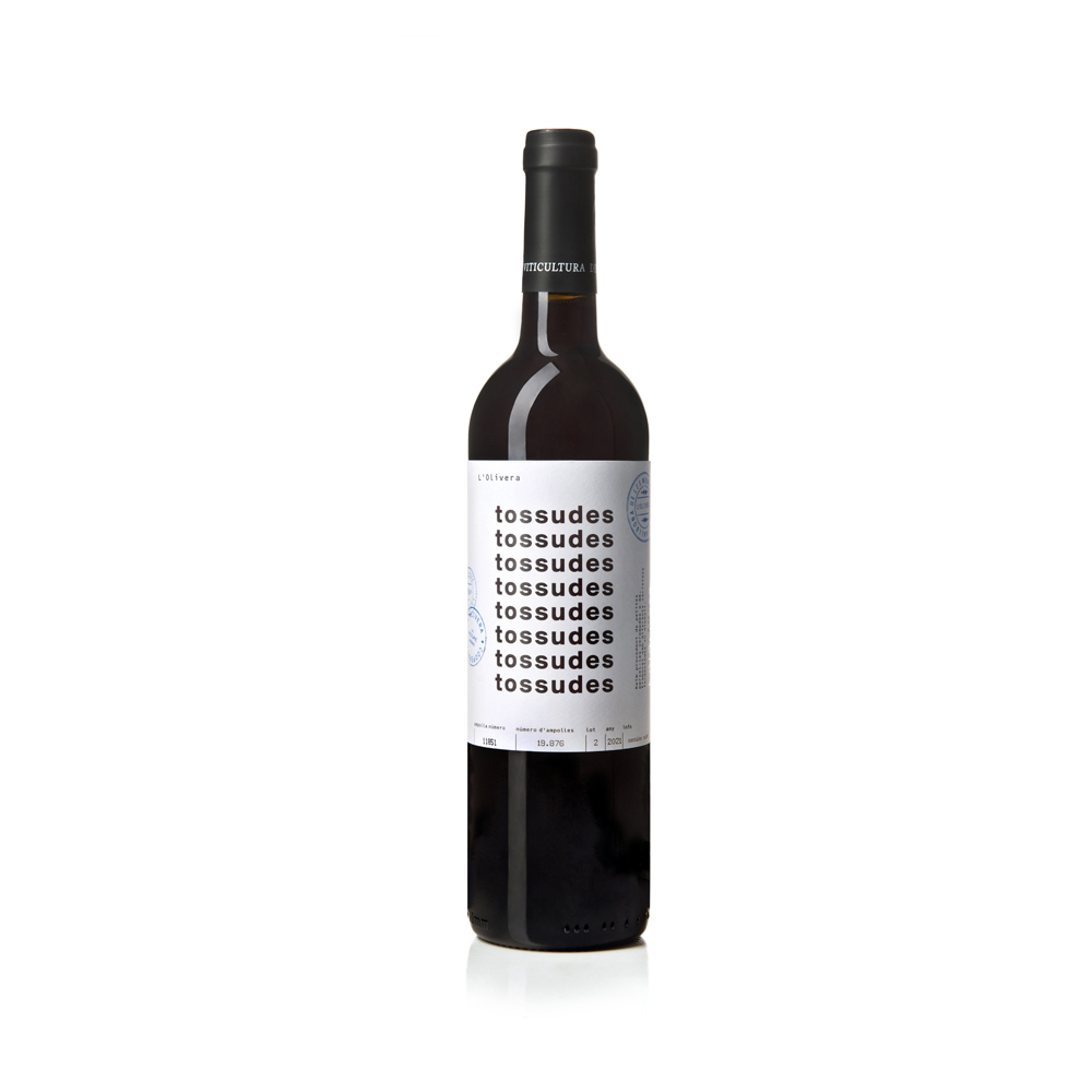 L'Olivera wine cellar · Tossudes