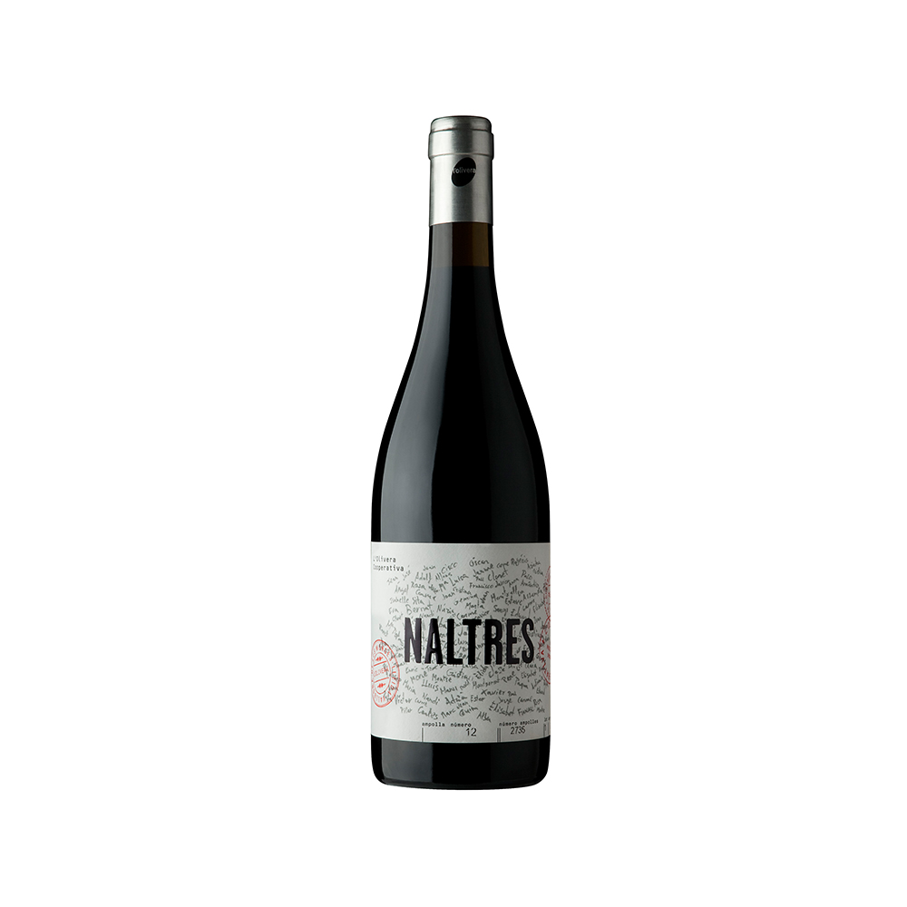 L'Olivera wine cellar · Naltres